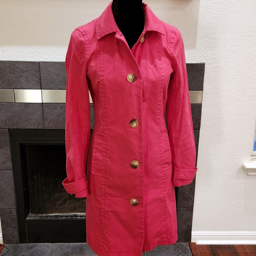 💛 Old Navy Hot Pink Button Down Coat